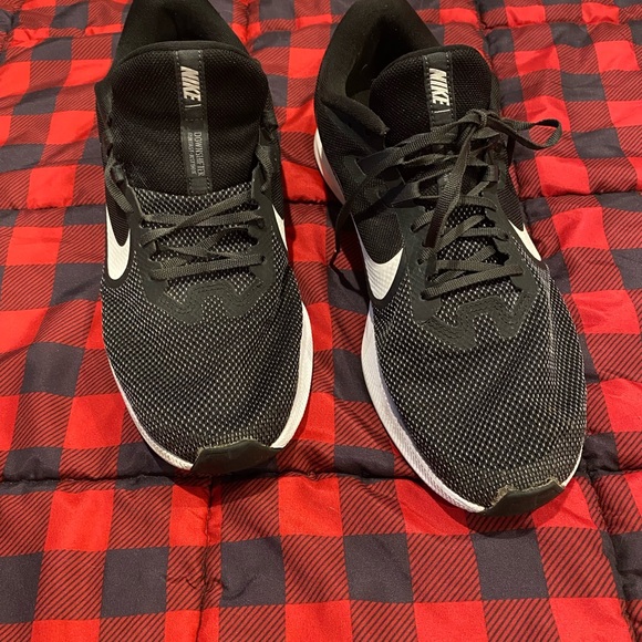 Nike Men’s Downshifter shoes - Picture 5 of 5